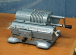 Выставка «Информационные технологии и необычная математика» открылась в ЛандауЦентре