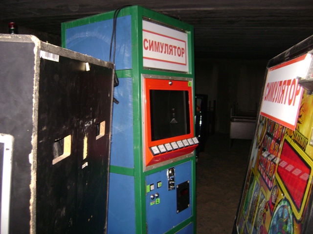 Игровые автоматы харьков 2015 игровые автоматы с моментальным выводом денег рубли