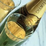День ананасов в шампанском: 16 мая родился Игорь Северянин