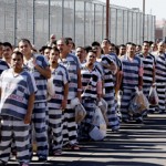 В новом ресторане посетителей кормят добросердечные зэки