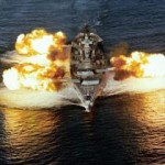 ШОК! Военный корабль расстрелял дачников