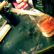 столовый нож