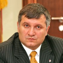 А. Аваков рассказал, кто в политике обжигает горшки