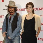 Пьяная Джоли накинулась на Джонни Деппа из-за Ванессы Паради