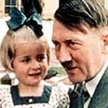 гитлер с ребенком