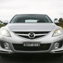 «Mazda 6» отзывается производителем из-за насекомых