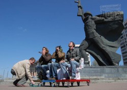 В День Рождения Ленина харьковчан сажали на унитазы