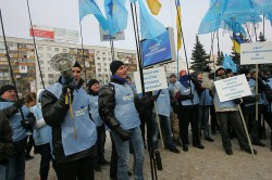 Для поддержки Януковича в Киев съехалась вся Украина