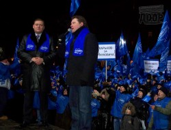 Над Украиной распростерся телемост сторонников Виктора Януковича