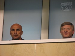 VIP-гости Суперкубка: Ярославский сидел справа от Ахметова