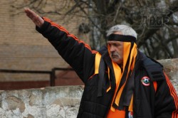 Пасхальное шествие донецких фанатов