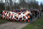 Пасхальное шествие донецких фанатов