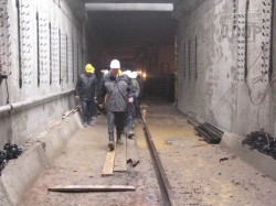 Новая станция метро в Харькове лишилась рельсов