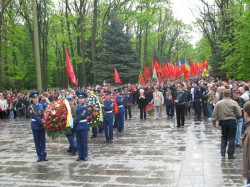 День Победы в Харькове: помирились все  