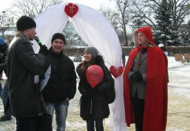 Как в Харькове день влюбленных отмечали
