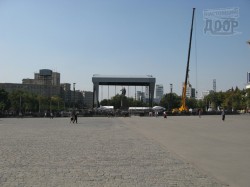 Queen City в Харькове на площади Свободы