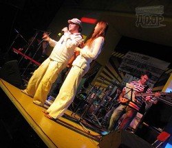 Митинг коммунистов разогнал ниндзя