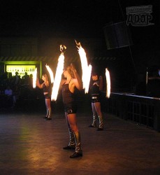 Митинг коммунистов разогнал ниндзя