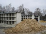 Харьковские кладбища утопают в песке