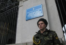 Г. Кернес вручил удостоверения без пяти минут кадетам