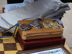 Первый чемпионат Украины по домино на центральной аллее парка Шевченко