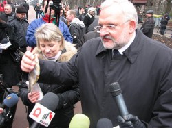 Первый чемпионат Украины по домино на центральной аллее парка Шевченко