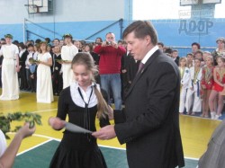 В Харьковской школе закрыли локальные Олимпийские игры