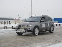 Харьковские автолюбители соревновались в фигурном катании