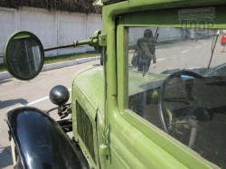 По улицам Харькова ездит автомобиль, в котором «рассекали» герои сериала «Ликвидация»