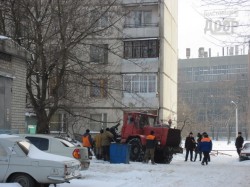 Специальная инспекция проверяет Харьков на наличие мусора и ям