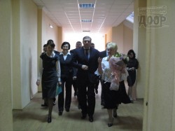 Харьковский губернатор побывал в школьных столовых