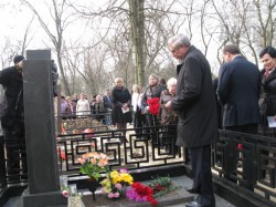 Михаил Добкин встретился с Юрием Гагариным на могиле сгоревшего космонавта