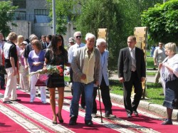 Бельмондо оставил ладонь на Аллее звезд в Харькове