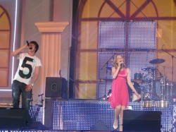 Группа 5ivesta family дважды подняла важнейший вопрос на концерте выпускников (ФОТО)