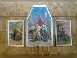 В ХНАТОБе выставили картину «три в одном»