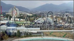 Самые крутые американские горки построили в Японии (ВИДЕО)