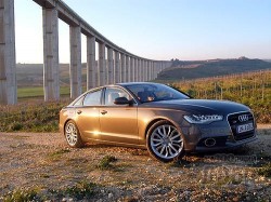 Тест-драйв Audi A6: Бизнес-класс теперь определяет не размер, а число ассистентов