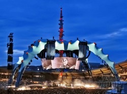 Тур U2 стал самым прибыльным в истории