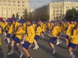 Сегодня на площади Свободы считали дни до старта ЕВРО-2012