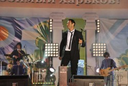 Солист группы "Чай вдвоем" в Харькове рассказал, что он - из наших (ФОТО)
