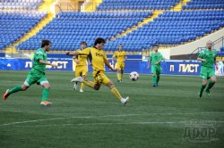 "Металлист" минимально обыгрывает "Полтаву"