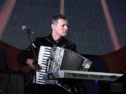 Группа Мандри зажгла Печенежское поле (ФОТО)