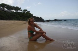 Яна Клочкова оголила свои прелести в Пуэрто-Рико