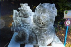 Харьковский мастер создает фигуры из соли, песка и сахара