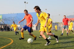 Музыканты обыграли писателей в футбол