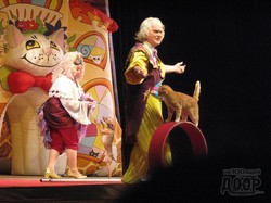Кошки Юрия Куклачева порвали харьковских зрителей (ФОТО)