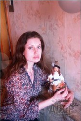 Сказочные персонажи и реальные люди выходят из духовки харьковчанки