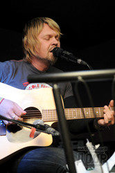 Саша Растич выступил в «Агате»