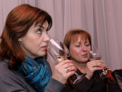 Вино, бренди, настойка и чай. Дегустация в In Vino