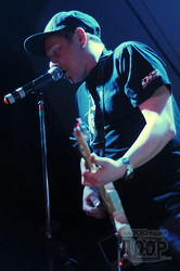 «Водка – плохо!» В Харькове выступили «Кирпичи»